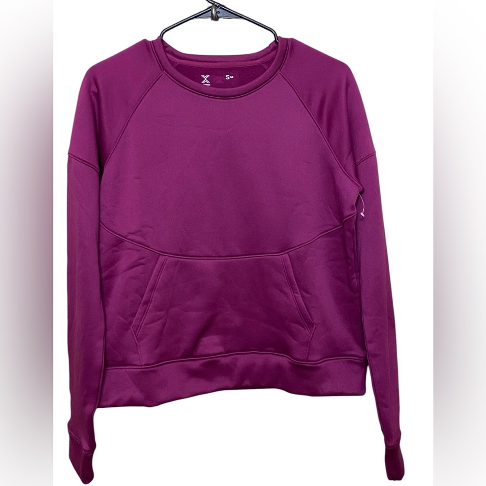 NWOT Xersion oversized sweatshirt, berry color, kangaroo pouch Size Smalll Tall